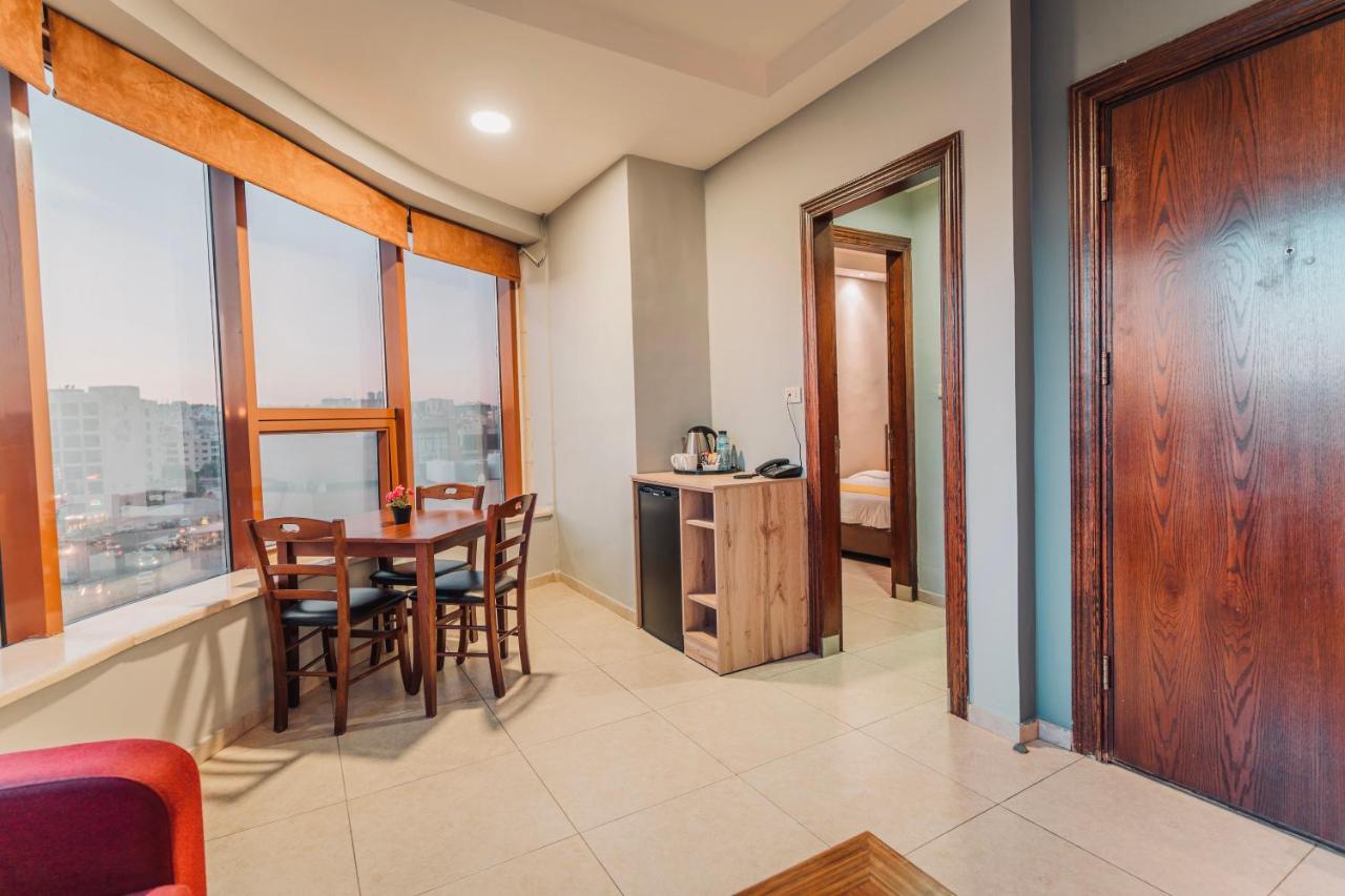 Aparthotel Baden 3*